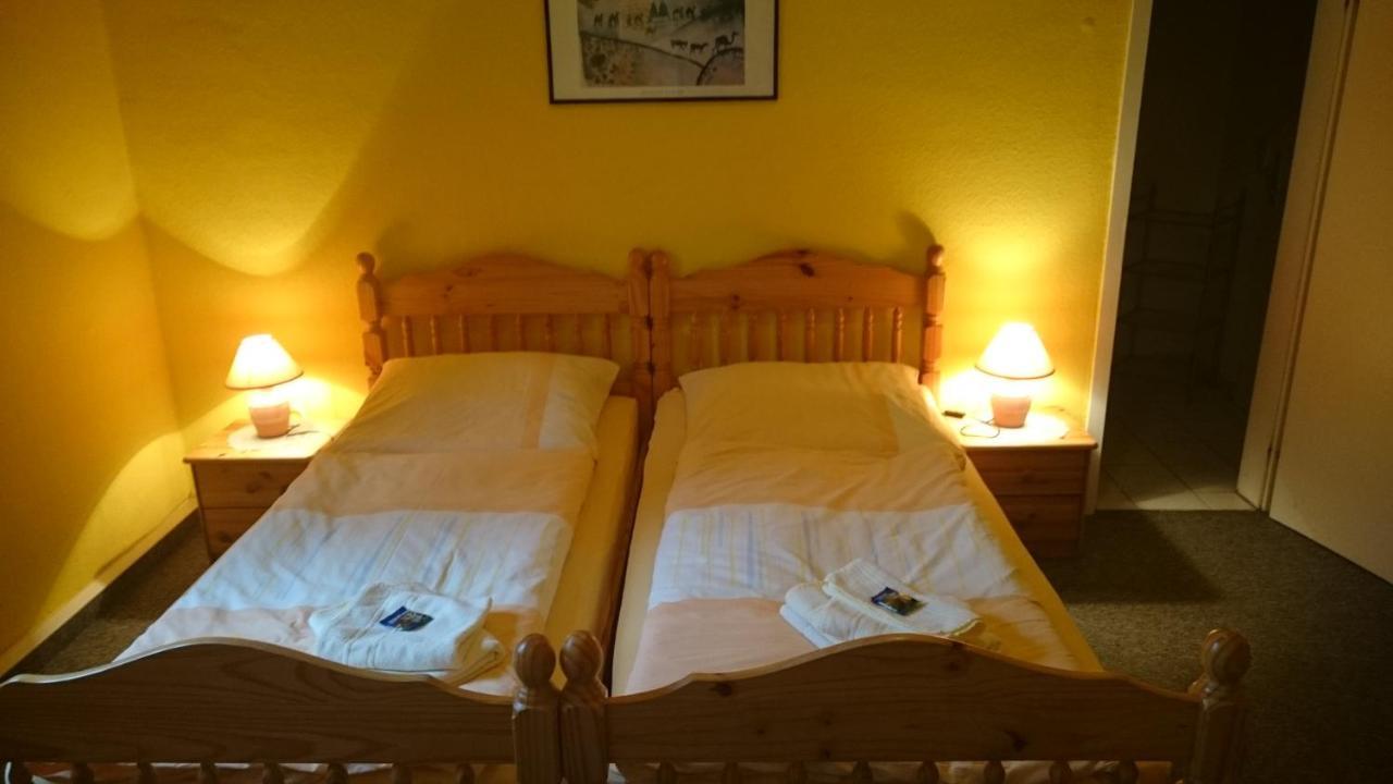 Gaststaette Und Pension Felsenthal Tabarz Exterior photo