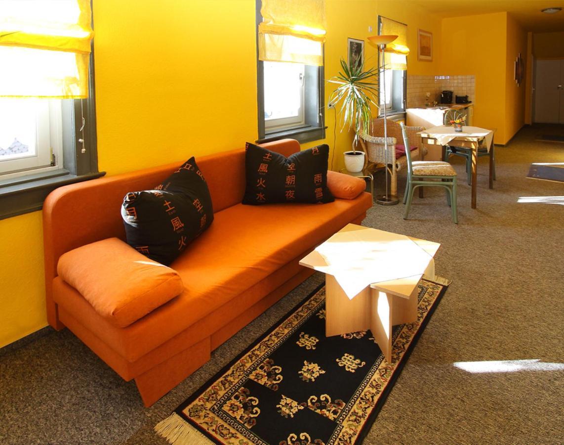 Gaststaette Und Pension Felsenthal Tabarz Room photo